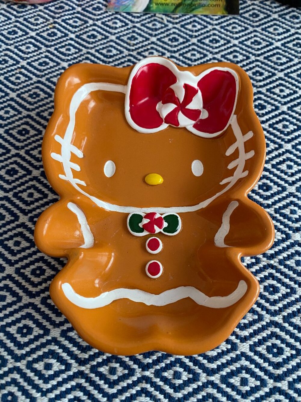 Hello Kitty Resin Holiday NWOT Soap/Trinket Dish